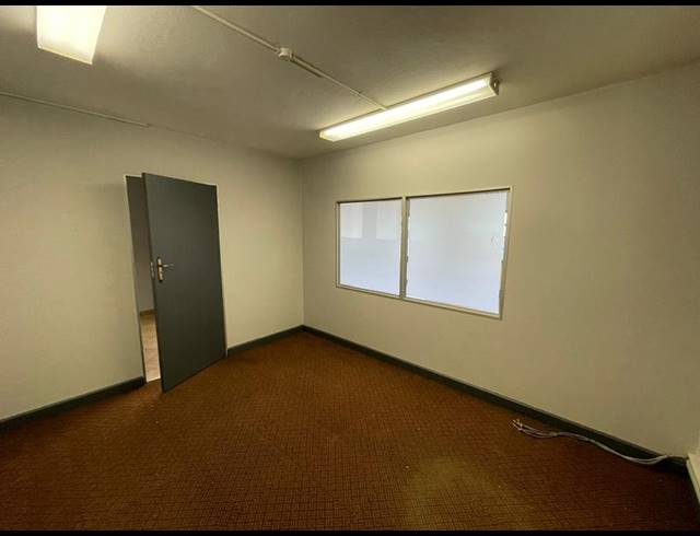 BUSINESS PROPERTY TO RENT IN HIGHVELD